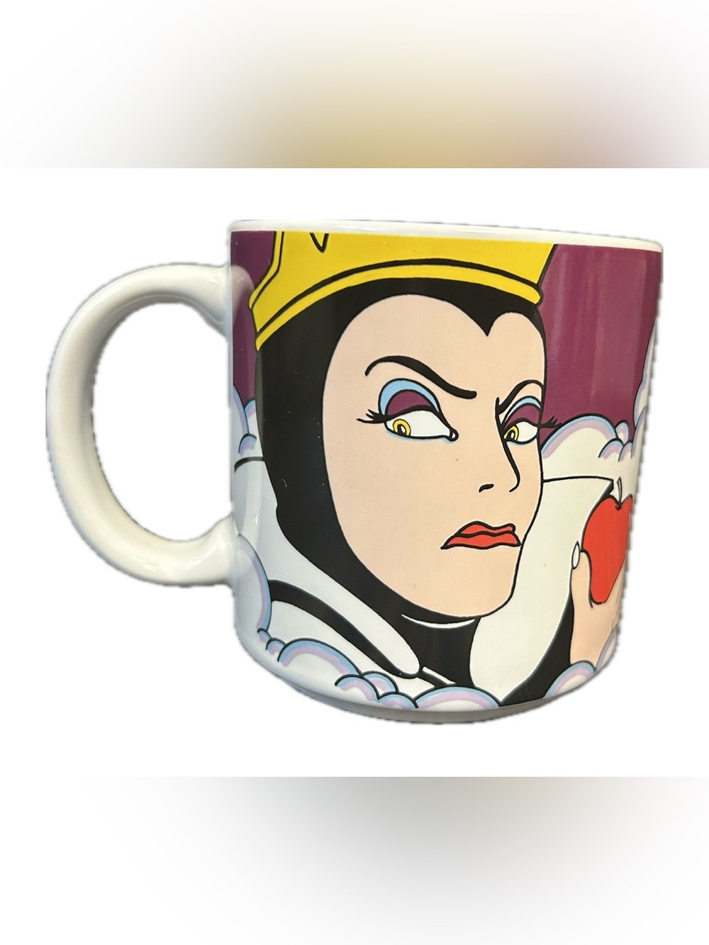 VTG Disney Snow White Classic Evil Queen Old Hag Poison Apple Coffee Mug 3.5”